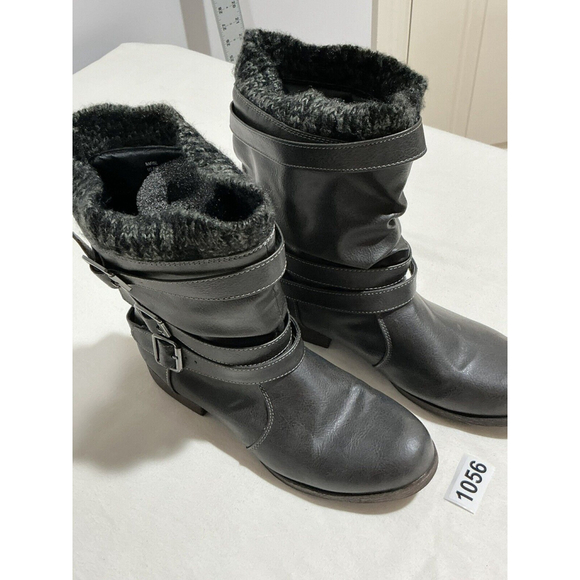 Woman’s Size 8 Just Fab Black Faux Leather Strappy Calf Length Boots - Picture 2 of 7